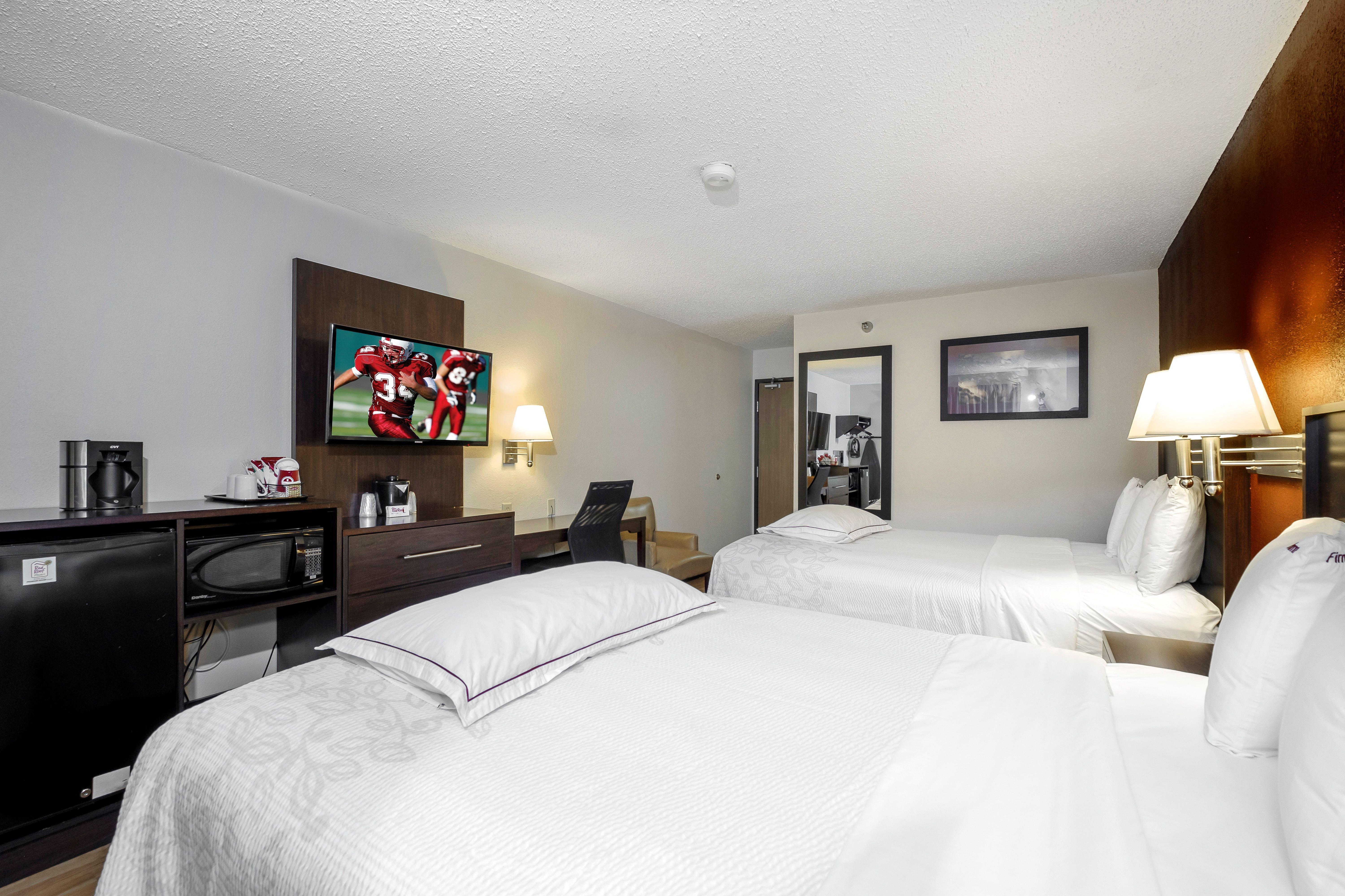 Red Roof Inn Plus+ & Suites Malone Exterior foto