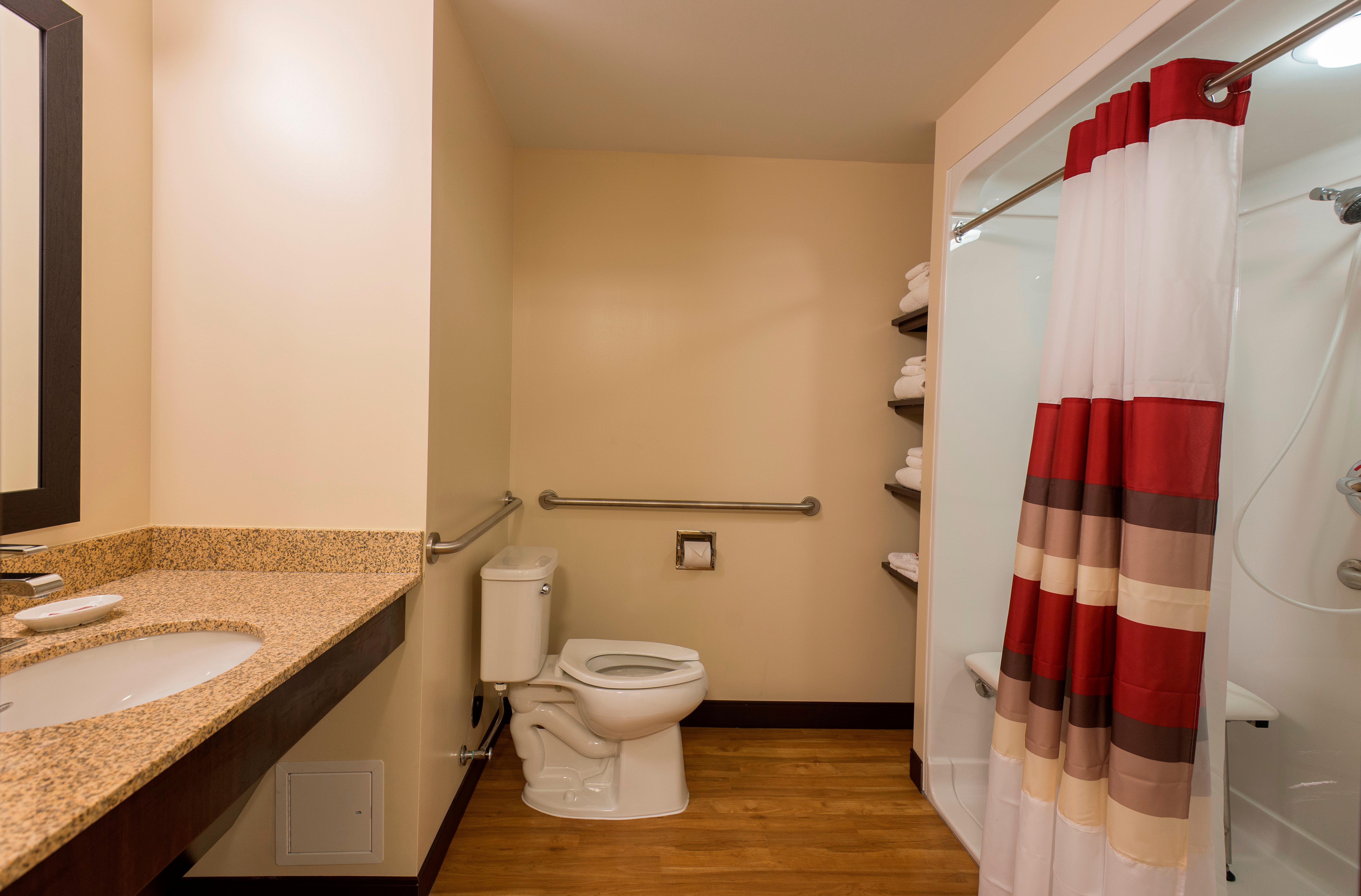 Red Roof Inn Plus+ & Suites Malone Exterior foto