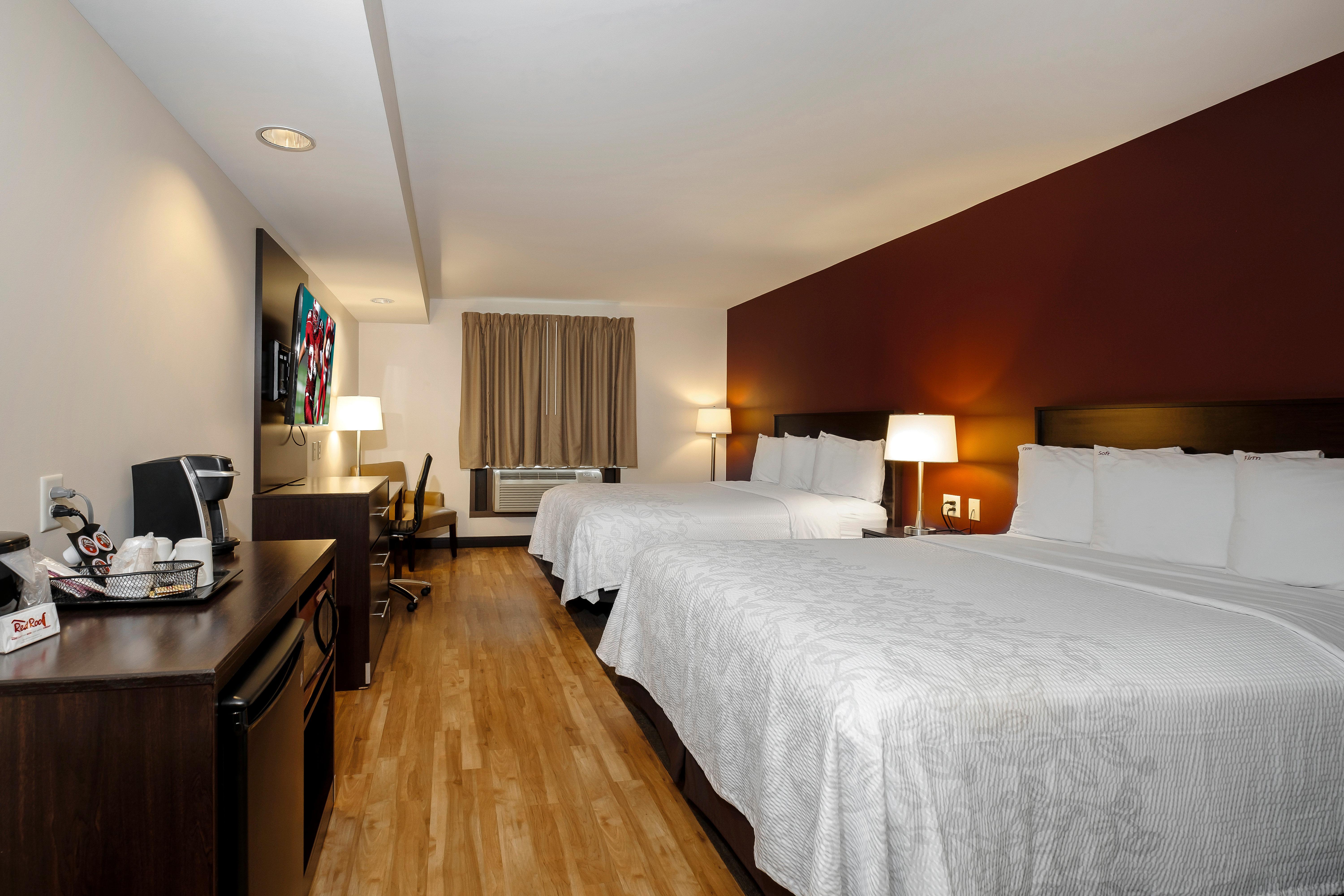 Red Roof Inn Plus+ & Suites Malone Exterior foto
